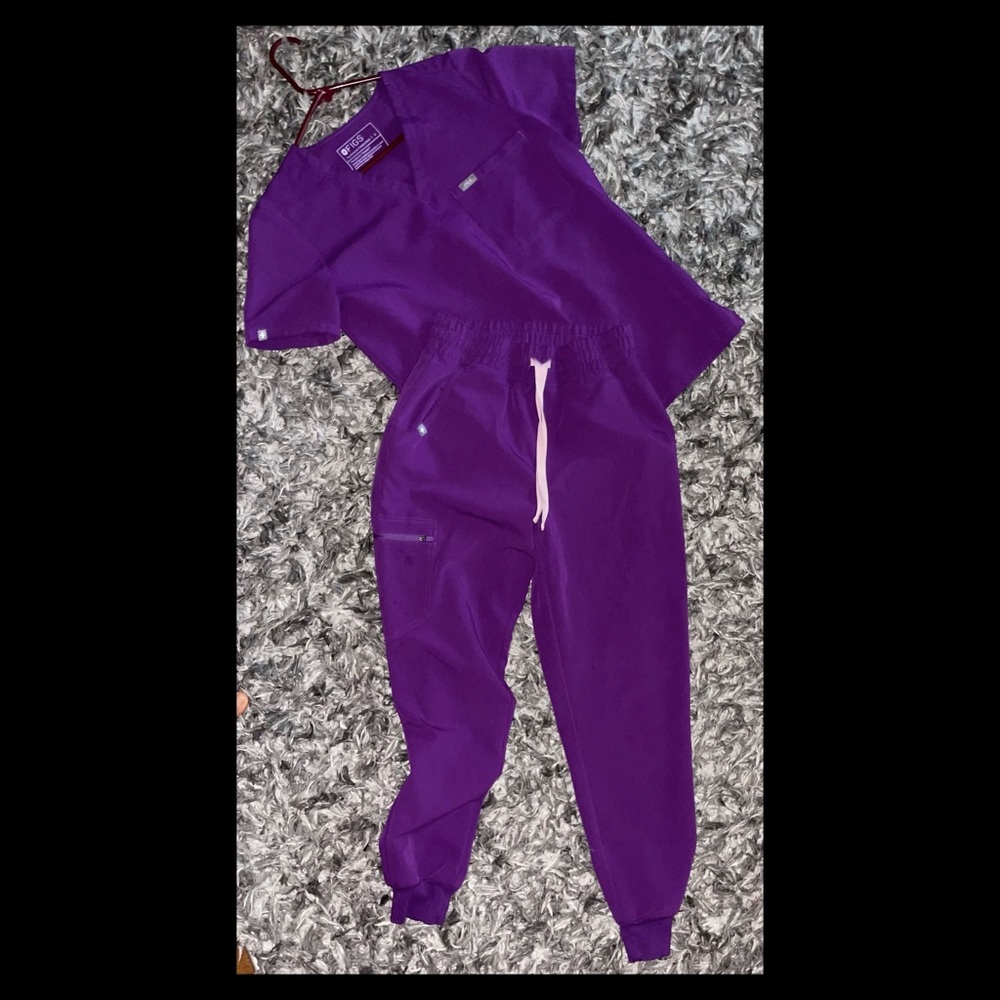 FIGS SCRUBS “purple magic”